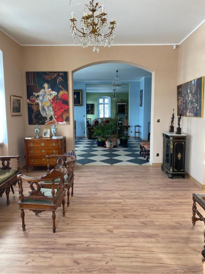 Palac Osowo Gostynskie Экстерьер фото